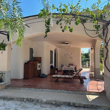 Holiday home Sol Invictus Est Serranova