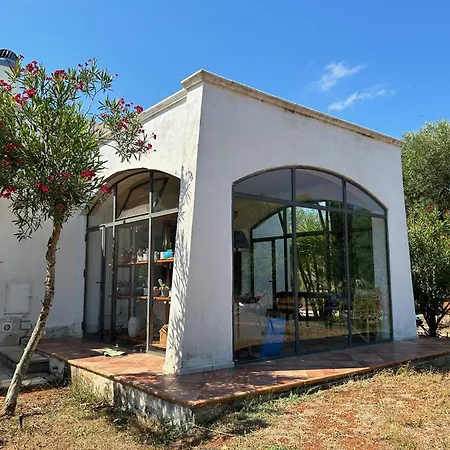 Holiday home Sol Invictus Est Serranova